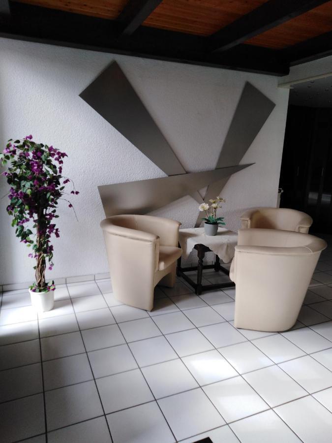 Fachwerkhaus In D 63667 Nidda Fuer 8 Bis 12 Personen Daire Dış mekan fotoğraf