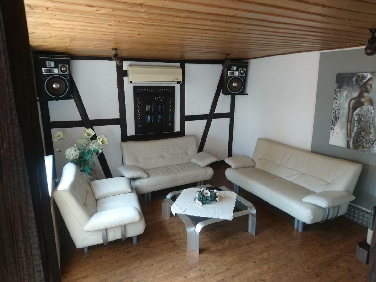 Fachwerkhaus In D 63667 Nidda Fuer 8 Bis 12 Personen Daire Dış mekan fotoğraf